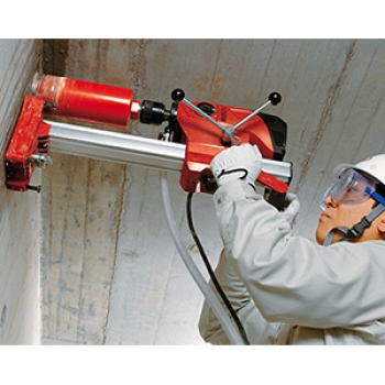 Furo em viga de concreto na Cachoeirinha